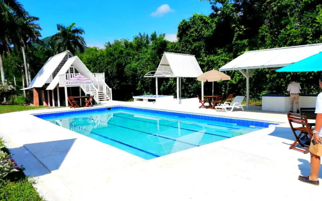 Casa Quinta Campestre Piscina Privada Apulo cerca a Anapoima