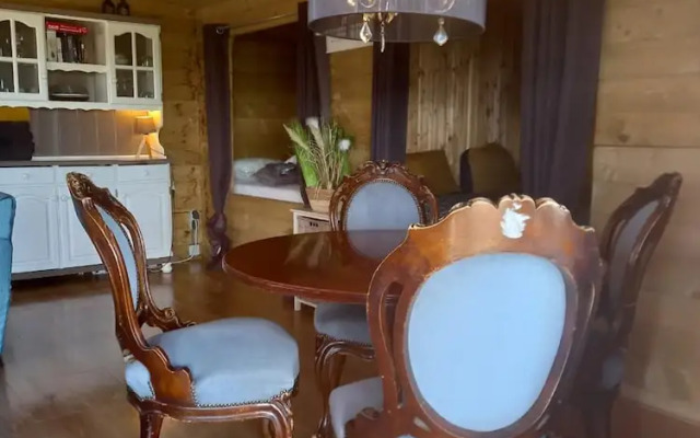 Jacuzzi, Cows, Dairyfarm, Relaxing, Sleeping