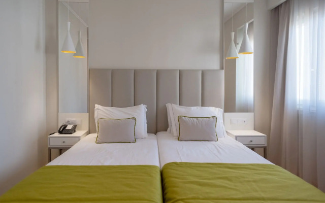 Hotel Canada