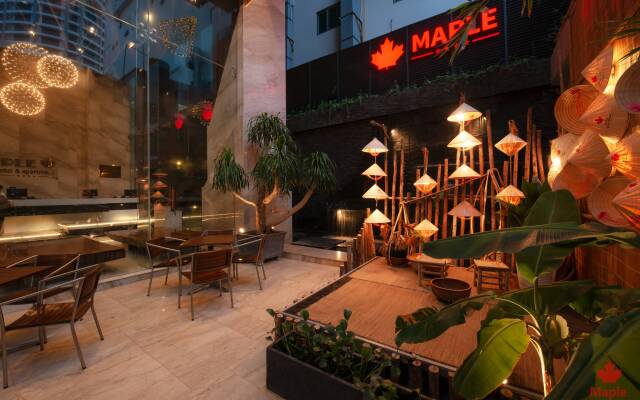 Maple Hotel & Apartment