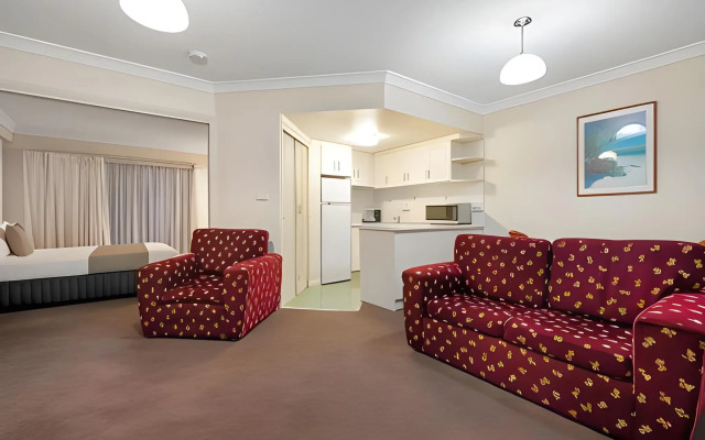 Pegasus Motor Inn and Serviced Apartments