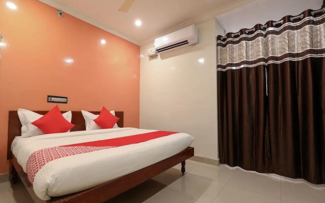 Vishnu Priya Residency By OYO Rooms