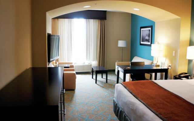 La Quinta Inn & Suites Clinton