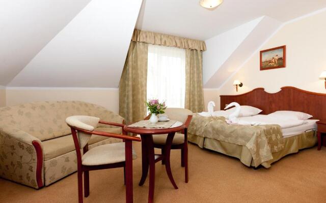 JANTAR-SPA Kompleks Wypoczynkowo-Rehabilitacyjny