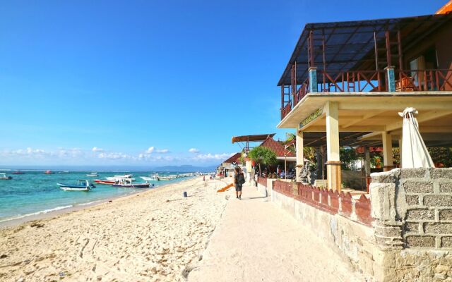 The Beach Huts Lembongan