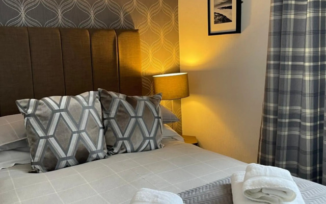 The Upper Largo Hotel & Restaurant