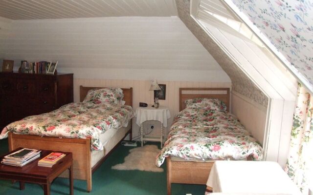 Thrumster House
