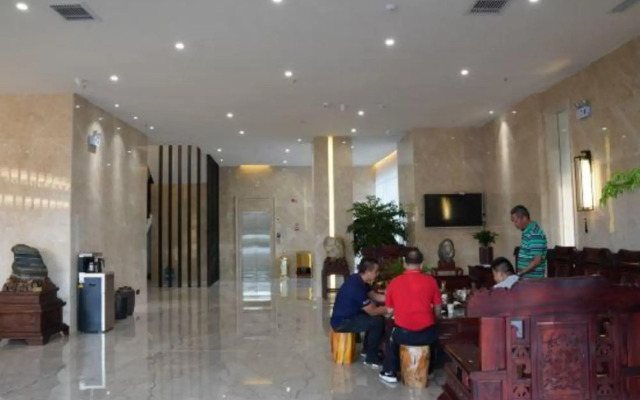 Baoshan Jiahu Hotel