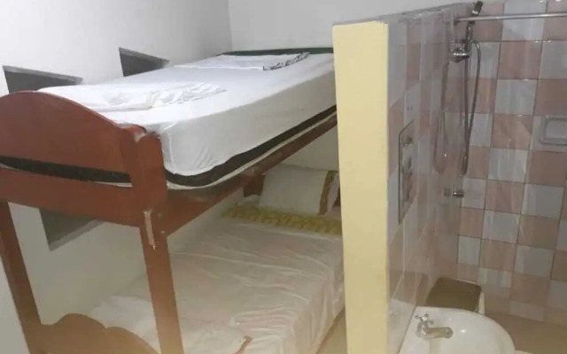 Ayaymama Mystic Backpacker