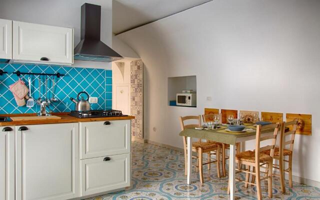Lovely apartment near via dei Mille - Chiaia area