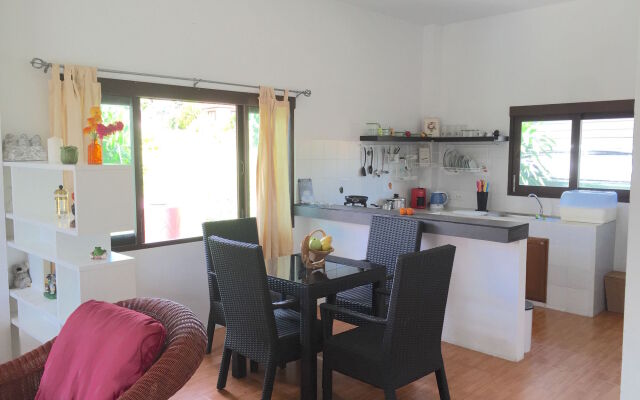 Cosy 2 Bedroom House Lamai Koh Samui