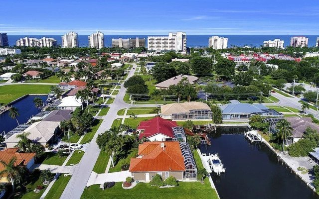 Seagrape Home #60544