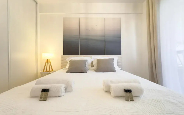 Le Dor in Cannes With 1 Bedrooms and 1 Bathrooms - Apartment in Cannes - Photo 5