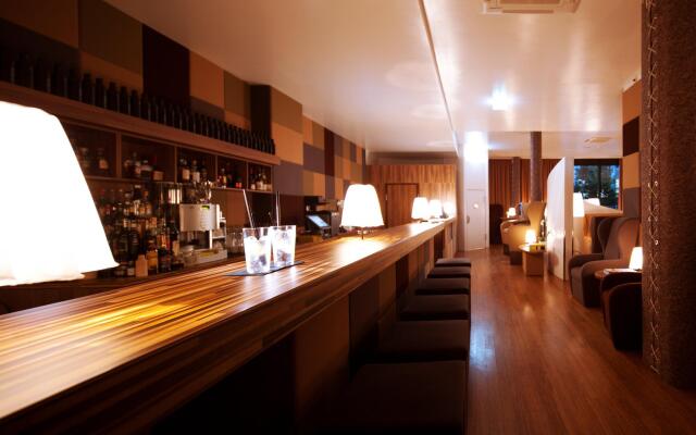 Numa Berlin Weinmeister