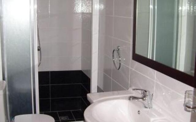 Starvillas Apartments and Studios
