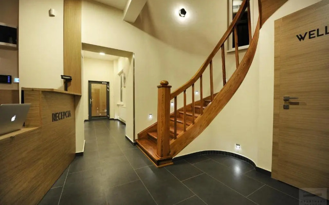 Lucky 8 Guesthouse