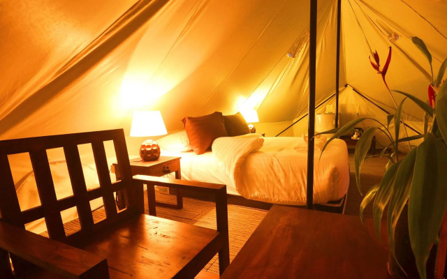 Chiangkhan River Green Hill