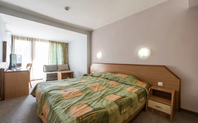 Hrizantema- All Inclusive Hotel