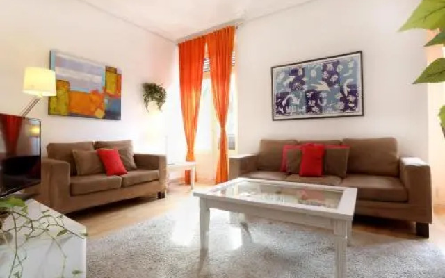 Reino de Valencia Apartments