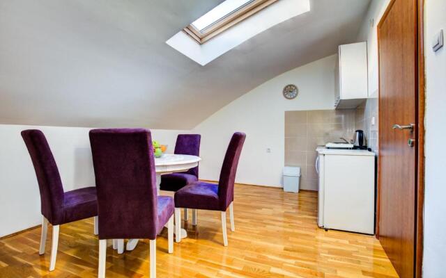 Bright Guest House