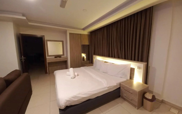 Lujain Hotel Suites
