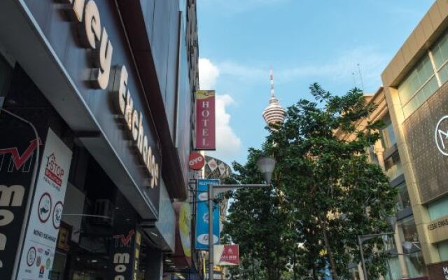 Capital O 90125 Hotel Grand Orchard