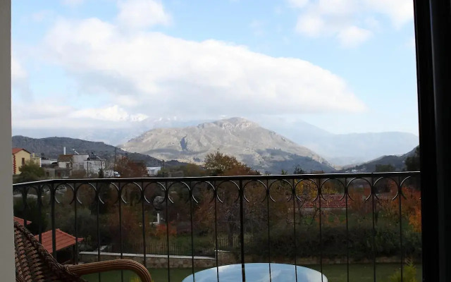 Alexander Mountain Resort