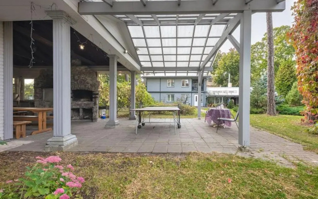 Valensija - Cute Cottage in big Yard