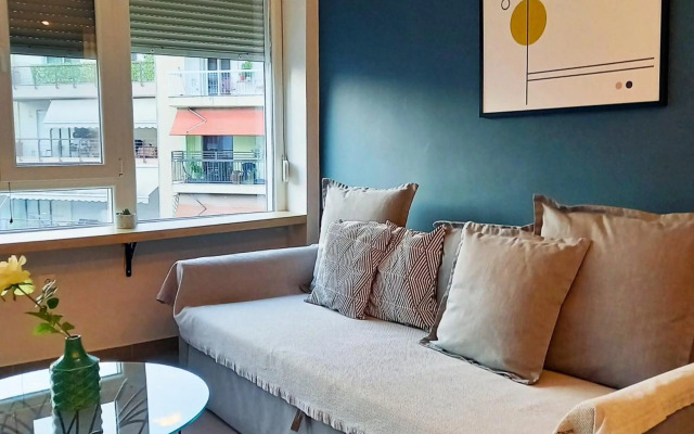 Bella Suite in the heart of the City Center, Parking