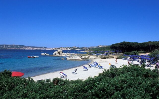 Orovacanze Resort Capo D'Orso
