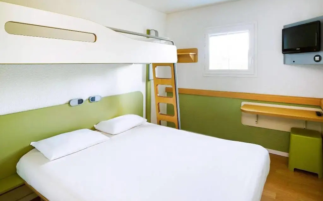 ibis budget Chartres