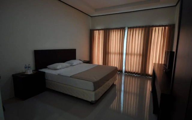 Surya Kencana Seaside Hotel