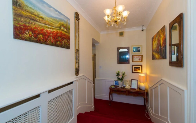 Aisleigh Guest House