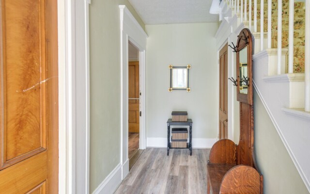 Kennebunk Apartment w/ Local Beach Access!