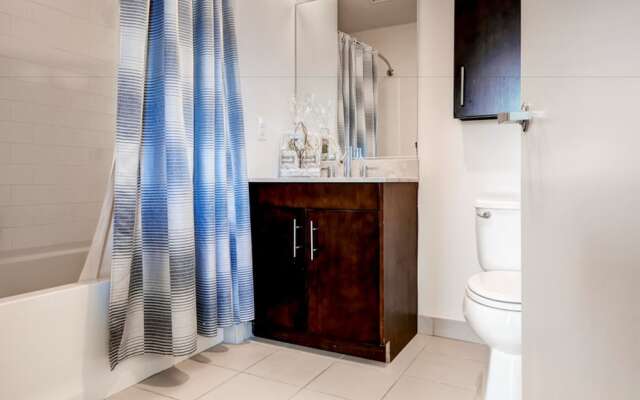 Global Luxury Suites at Raritan