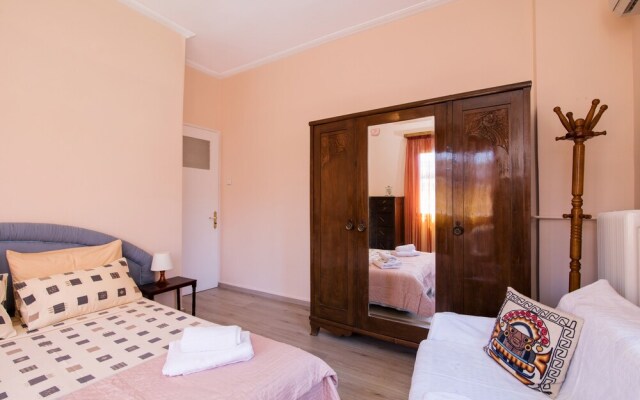 Casa Di Sarocco by Corfuescapes