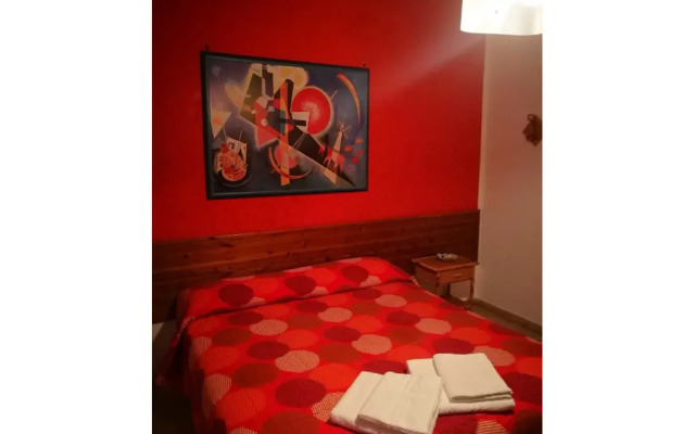Seven Rooms