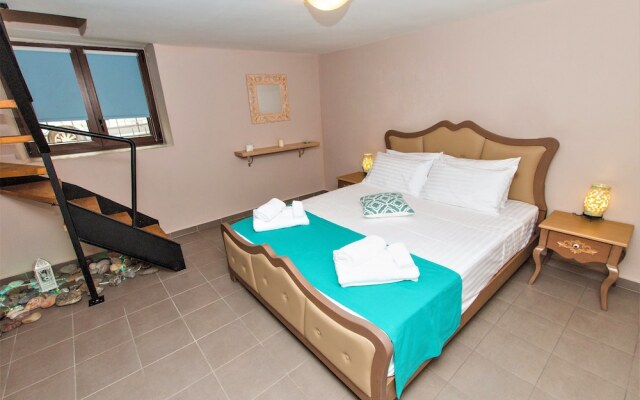 Ourania's Luxury Houses