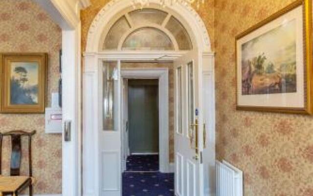 Waterloo Townhouse & Suites