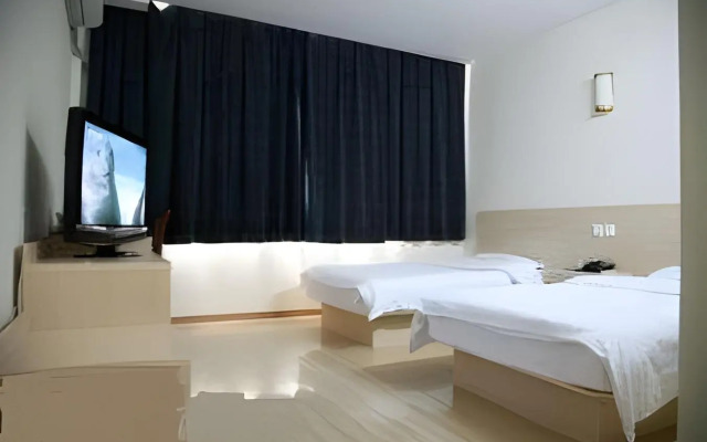 Super 8 Hotel Qingdao Golden Beach Changjiang Road