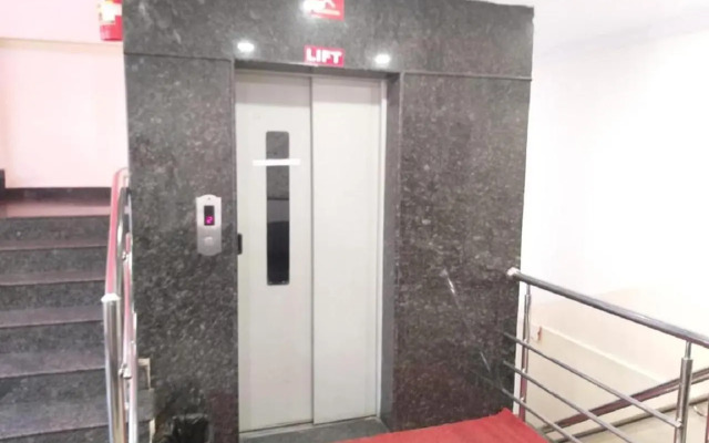 Hotel Champion Inn near Yeswantpur Junction Railway Station