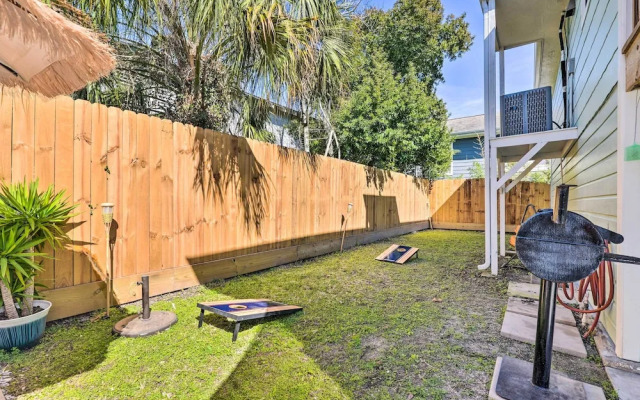 Galveston Retreat w/ Backyard & Patio!