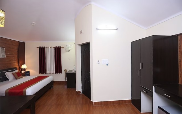 Corbett Amazon Crown