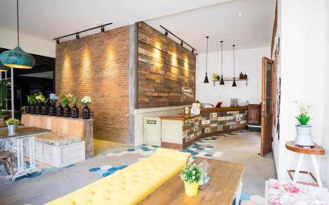 Summerbird - Bed and Brasserie