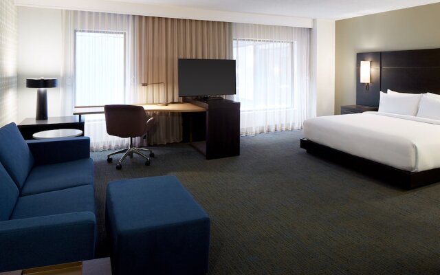 Residence Inn by Marriott Montreal Midtown