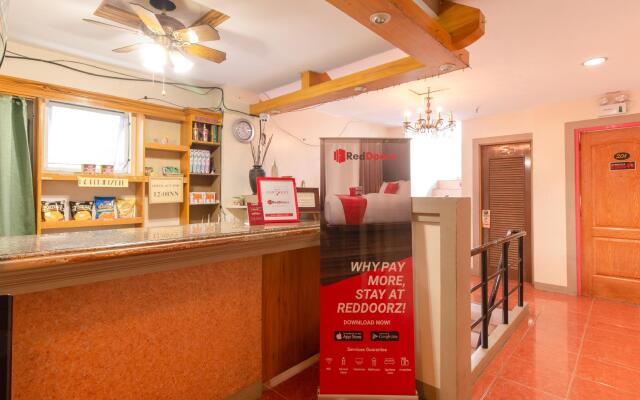 RedDoorz @ Paterno Street Tacloban