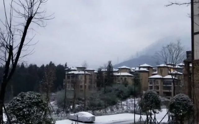 DreamTravel Apartment (Emeishan Qiliping Branch)