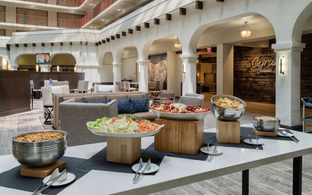 Embassy Suites Tulsa I-44