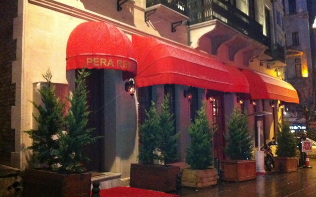 Pera Residence