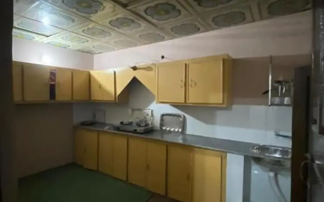 Al-Khaliq Residency